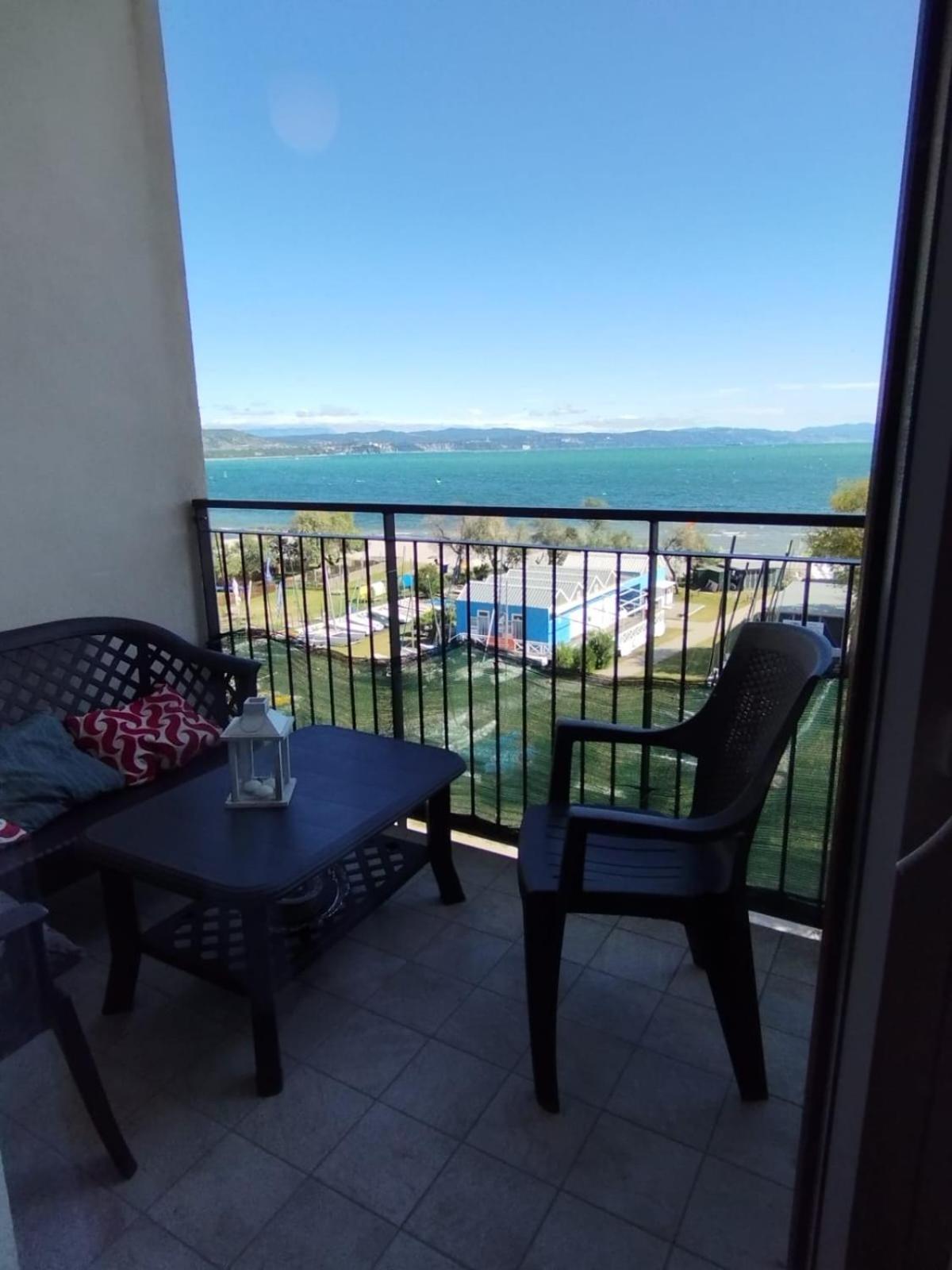 Appartamento Luxury Vista Mare Per 6 Persone A Marina Julia Εξωτερικό φωτογραφία
